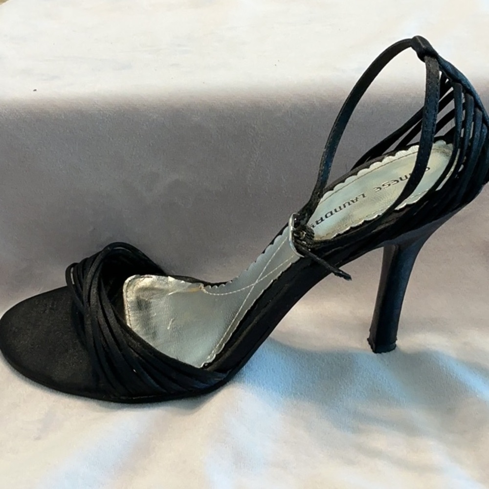 Chinese Laundry Black Satin Heels Sz 6.5